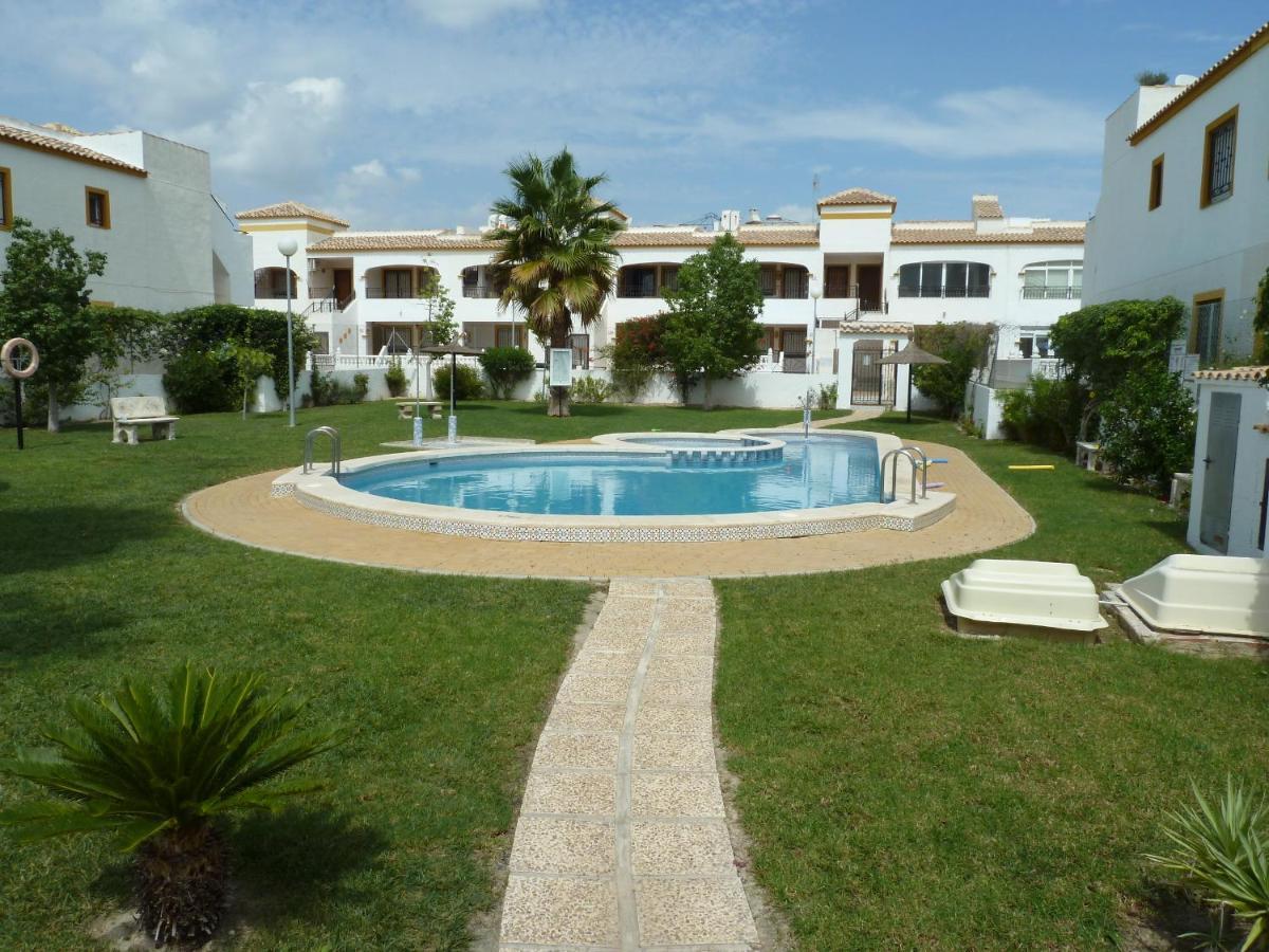 Vistabella Golf Flat With Access To Pool And Parking Villa Орихуела Екстериор снимка